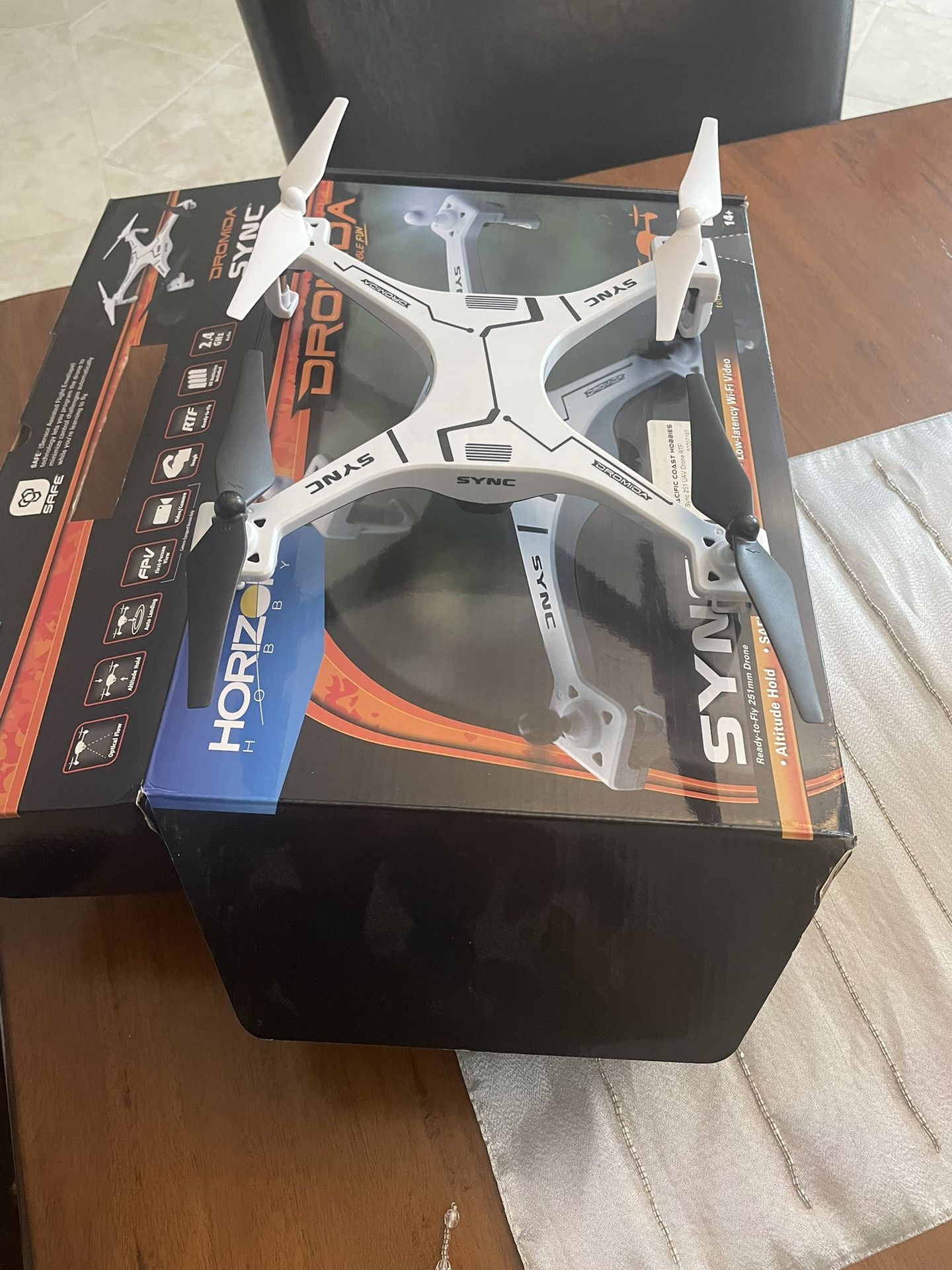 Dromida Sync 251mm Drone (new In Box)