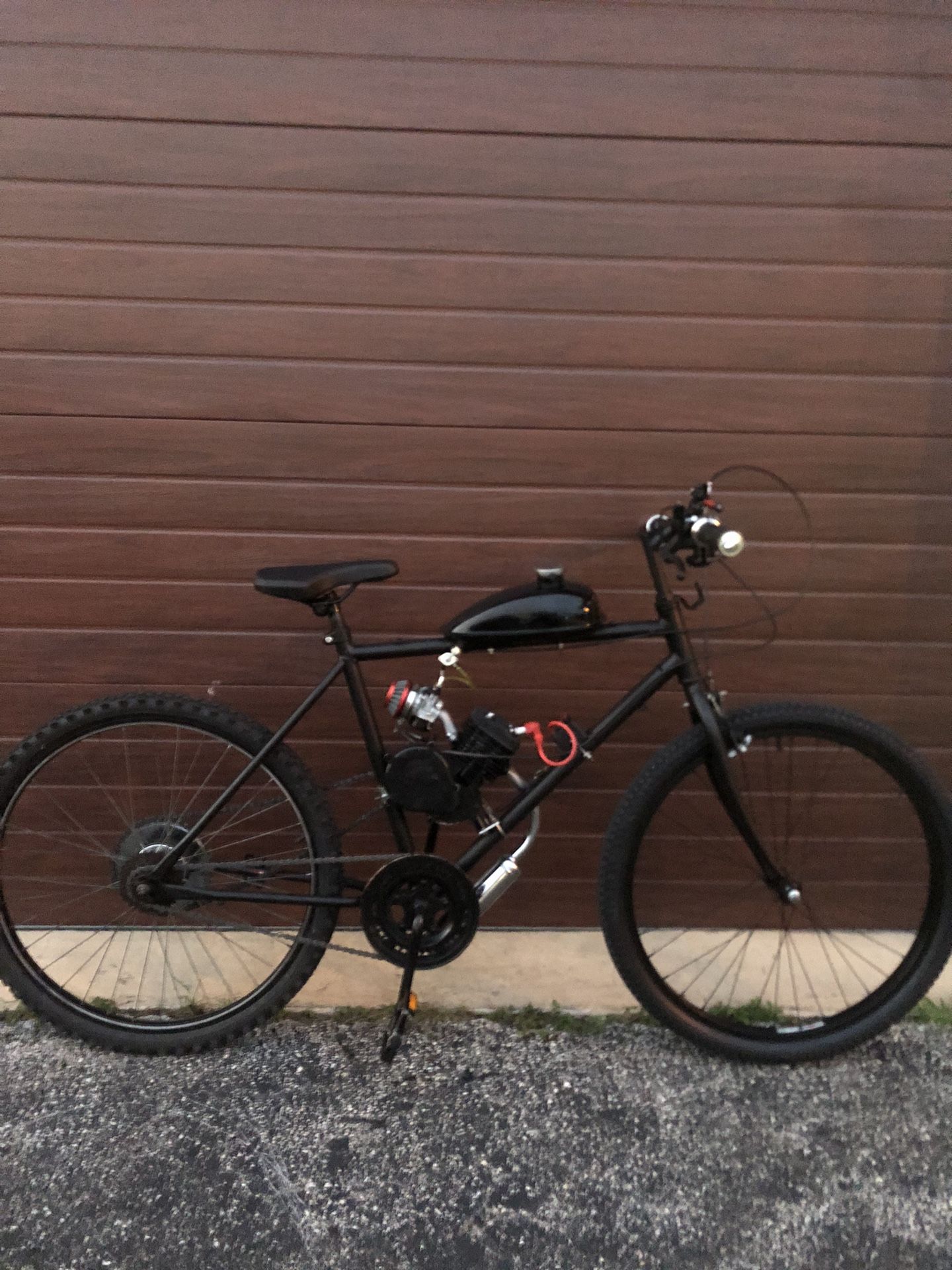 *NEWLY RECONSTRUCTED* 50cc Custom Motorized Bicycle. Up To 40 MPH