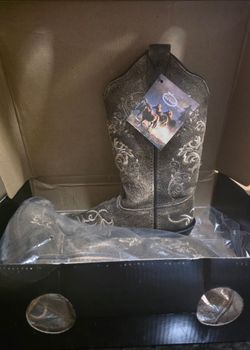 Old West Cowgirl Boots