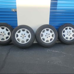4 Pcs Tires And Mags 90% Thread Life 205 65 R16 