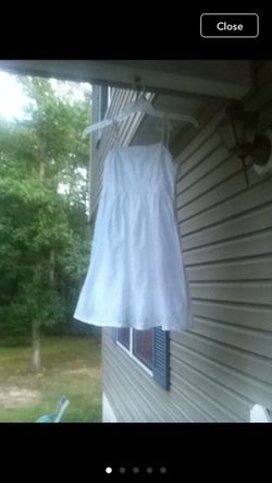 Junior dress size small