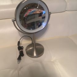 Conair Lighted Double Sided Makeup Mirror (1X  -  10X)