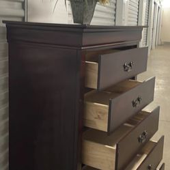 Ashley Furniture Tall Chest With Big Drawers. Drawers Sliding Smoothly. Delivery Available 