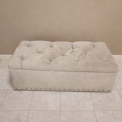 Light Sage Tufted Storage Ottoman Bench