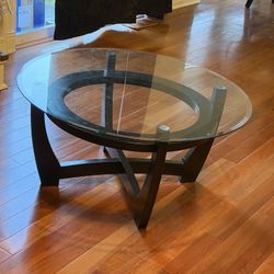 1 Coffee Table And 2 Side Tables 