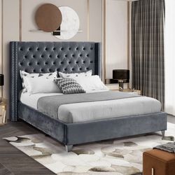 Queen Size Velvet Luxury Tufted Bed 