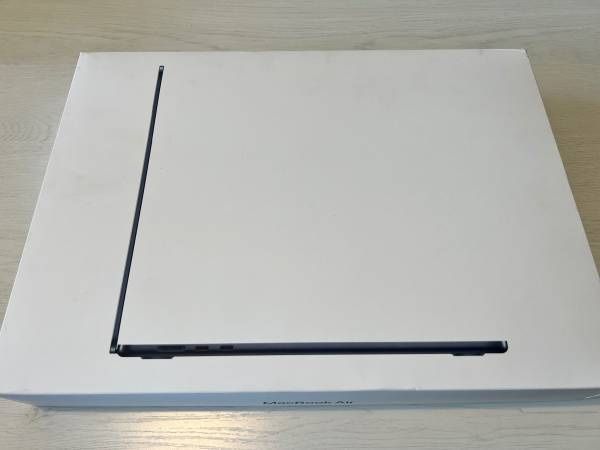 MacBook Air 15” M3 Apple Intelligence