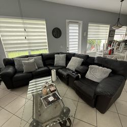 FREE LEATHER COUCH