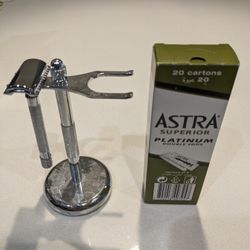 Shaving Kit, Merkur Long Handle Safety Razor, Stand, Blades