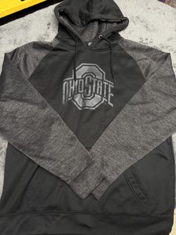 Ohio State Therma Fit Men’s Large Hoodie in great shape!  