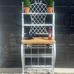 Shelving Unit