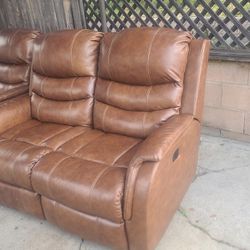 Leather Electric Reclining Couches