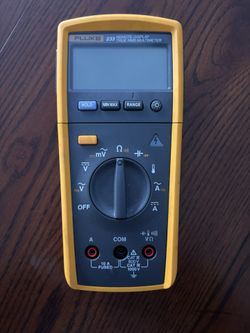 Fluke Meter 233