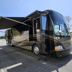 **RV motorhome - Newmar**
