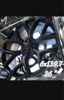 Go big or go home with these 26s! 🛞🔥 ​⚡ Size: 26" 💥 Bolt Pattern: 6x139.7 🛻 Fits: Chevy Silverado/Tahoe, GMC Sierra/Yukon, Cadillac Escalade, Ram 