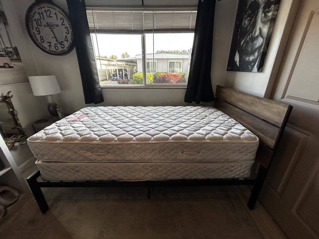 Twin Bed