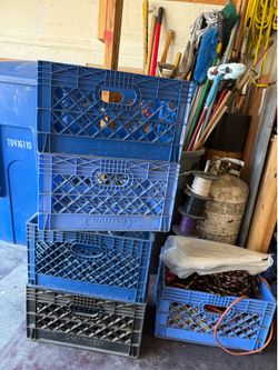 Used plastic carton boxes