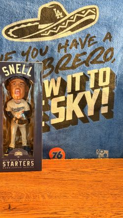Blake Snell Bobblehead SGA 2026