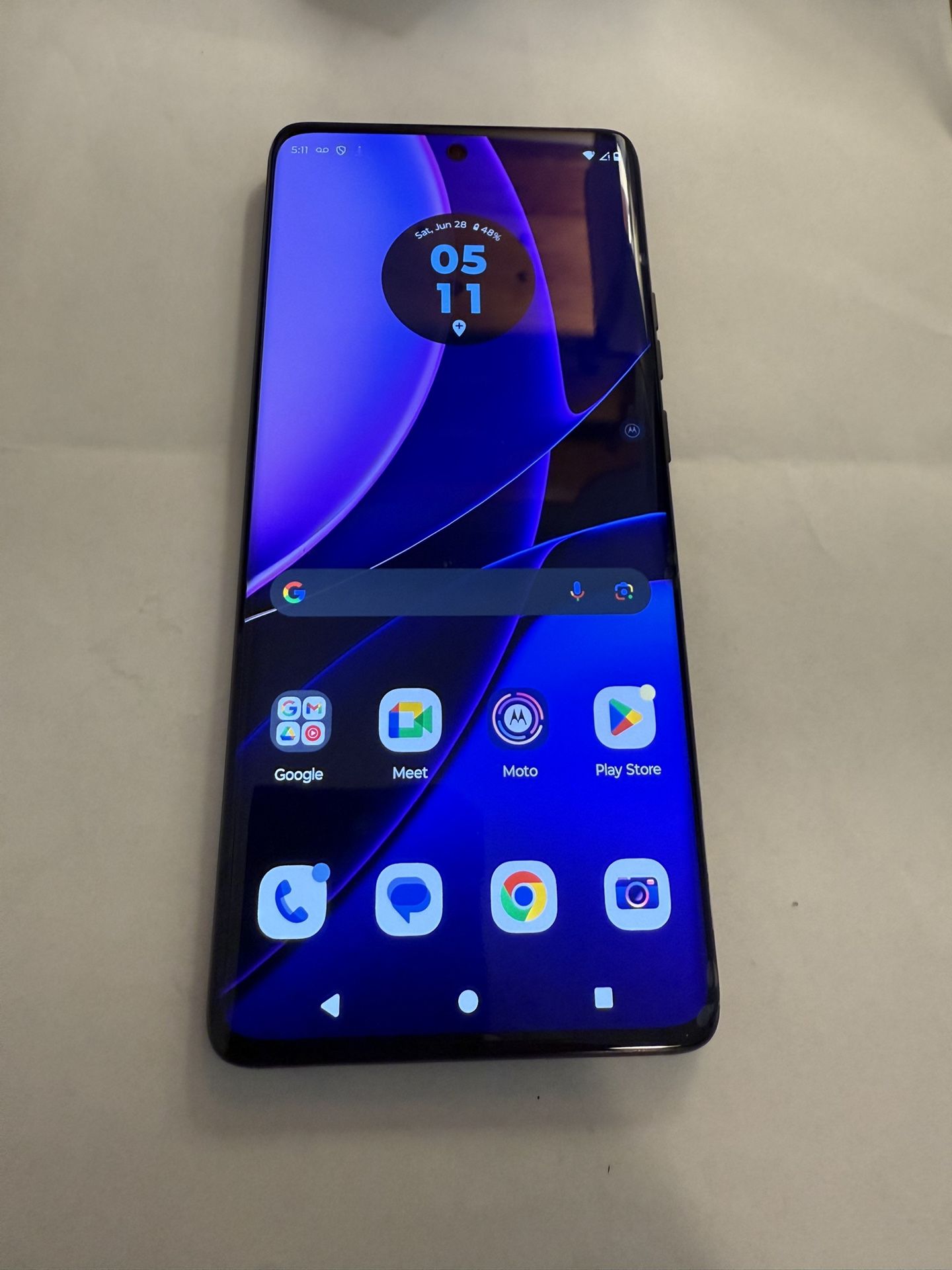 Motorola 2023 Edge Phone - 256 GB - Unlocked, Black w Case and Installed Screen Saver