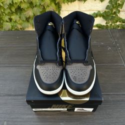 Air Jordan 1 Retro High OG 'Palomino' Size 10.5