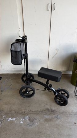 Black Knee Scooter with bag/basket