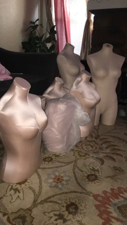 Flesh colored female mannequin