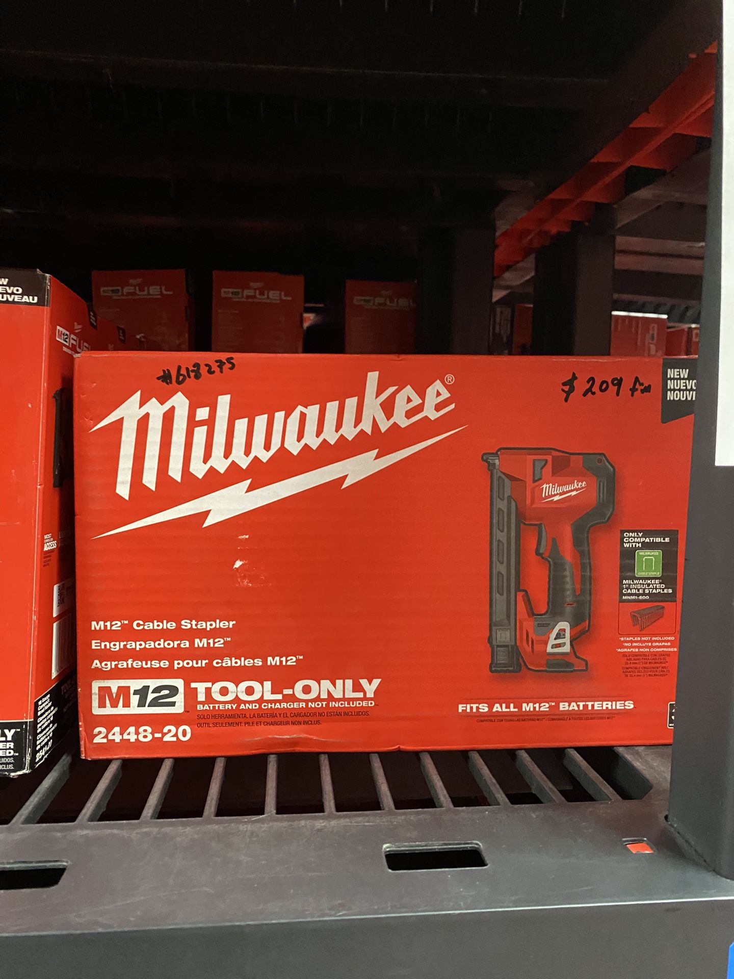 Milwaukee M12 12-Volt Lithium-Ion Cordless Cable Stapler (Tool-Only)