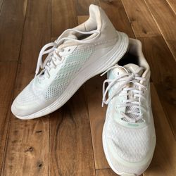 Adidas Primeblue Shoes (size 11)