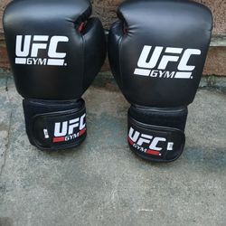 Boxing Gloves 