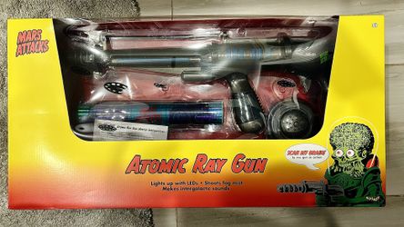 Mars Attacks Atomic Ray Gun