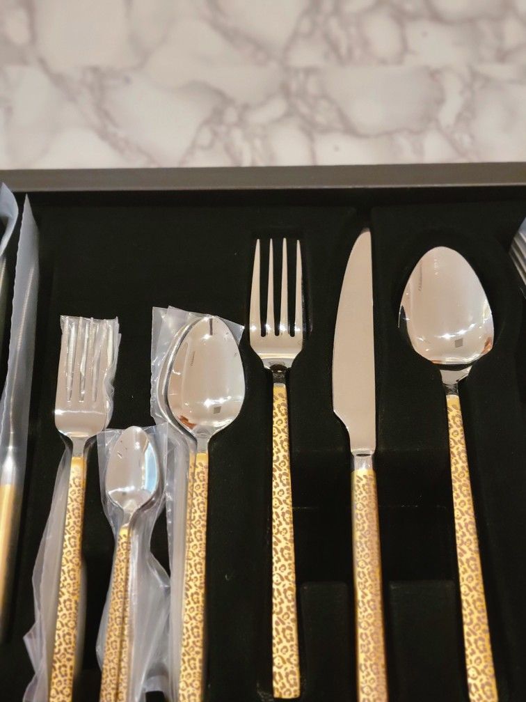 36 Piece Leopar Cutlery Set