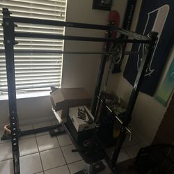 Half Rack With Olympic Bar And Weights 