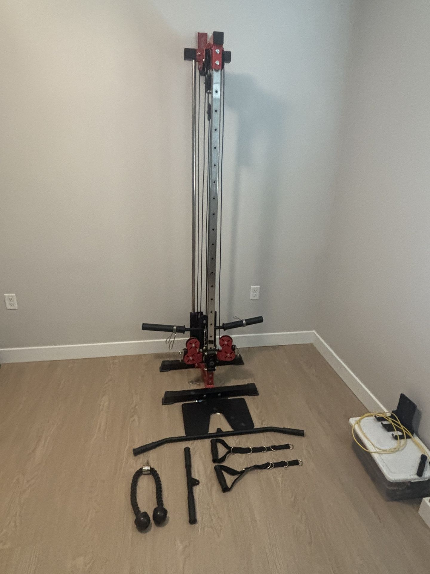 Cable Pulley Machine