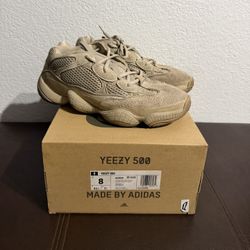 Yeezy 500 Taupe Light Size 8