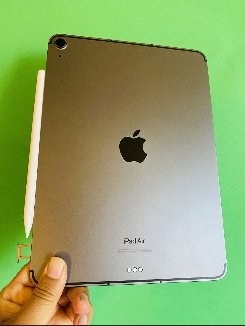 Apple IPad Air 5th Generation (M1 chip/ Latest 2022) 64GB