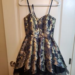 Gold & Black Jacquard Dress Size Small 0-2