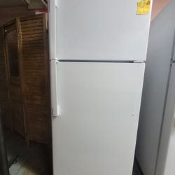 Refrigerator  GE 