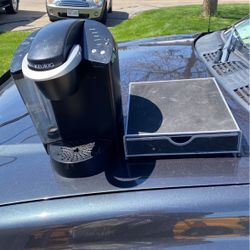 Keurig and pot holder stand