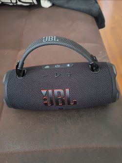 Jbl speaker charge 6