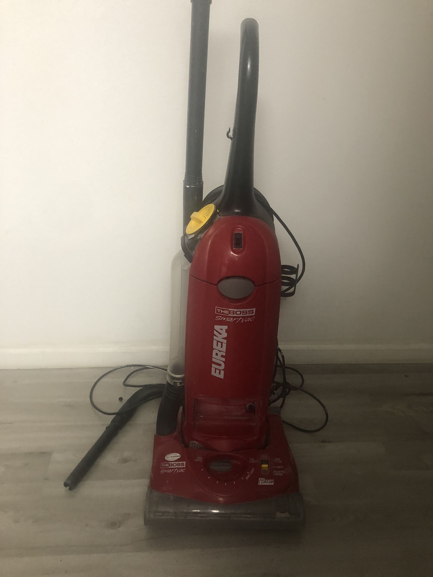 Vacium Cleaner Very Powerful Attachments And Bags Included