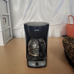 Coffee Makers For Sale $10 Each All 3 For $25 Obo