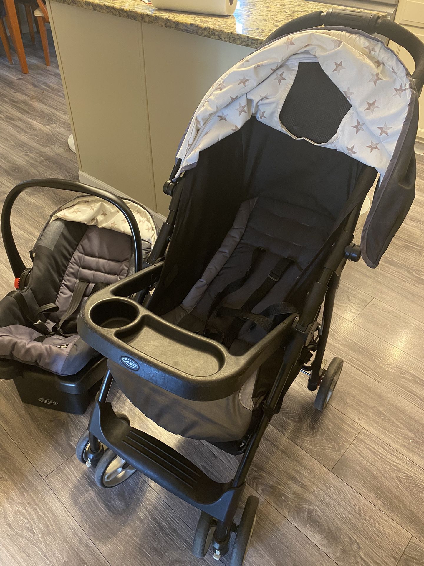 stroller and Car seat Set.