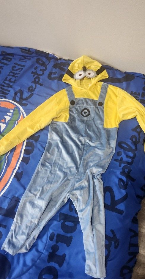 Kevin Minion Costume 4-6