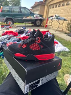 Jordan 4 Retro Red Thunder