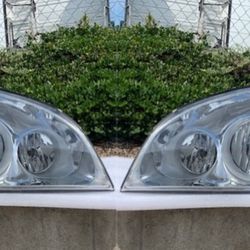 Freightliner Cascadia Halogen Headlight Set 