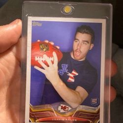 Travis Kelce 2013 Topps Mint ROOKIE Card #31 Shipped in a Protective Screw Down Holder