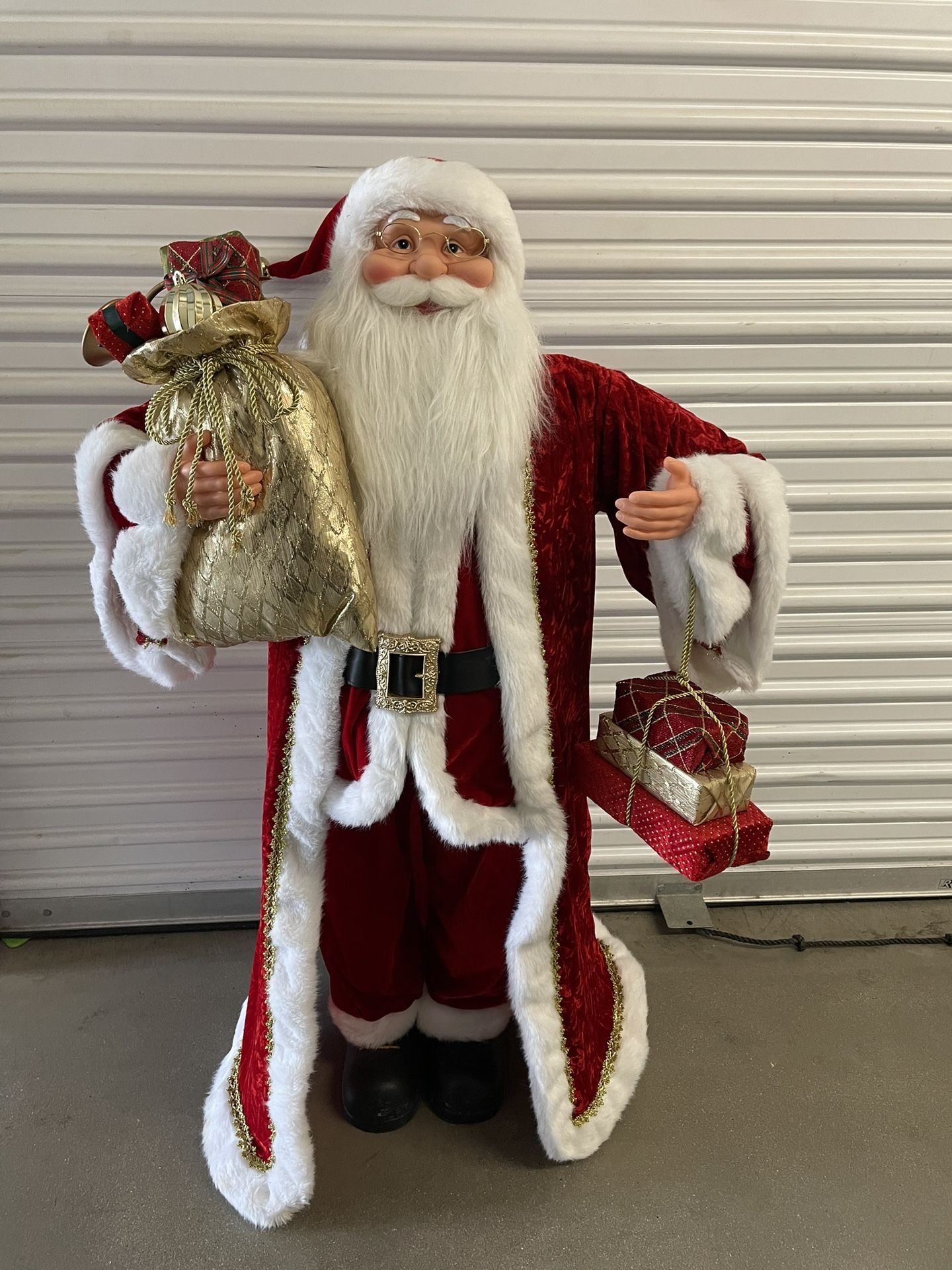 Windy Hill Collection Santa Claus