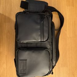 Hex Raven DSLR/Mirrorless Sling Bag