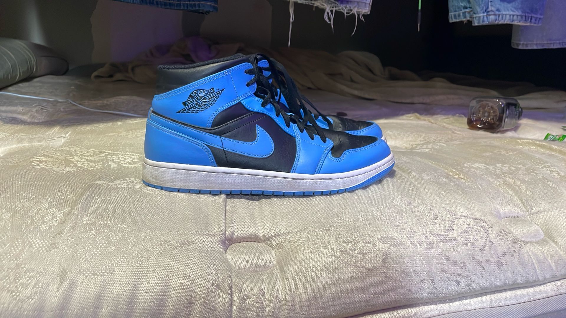 Air Jordan 1 University Blue And Black