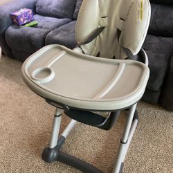 Graco Blossom 6 in 1 Convertible High Chair